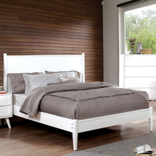 Lennart 5 Pc Queen Bedroom Set – White
