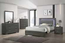Alison 5 Pc Queen Bedroom Set – Metallic Gray
