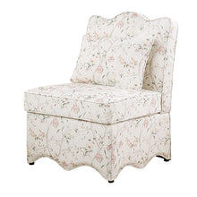 Hemsworth Accent Chair – Chinoiserie White/Pink
