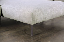 Paderborn Sectional, Right Chaise – Light Gray
