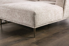 Gladbach Sectional, Right Chaise – Light Brown