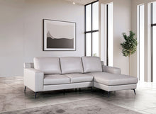 Stordal Sectional, Right Chaise – Light Gray