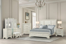Stella Mia 5 Pc Queen Panel Bedroom Set – Creamy White