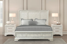 Stella Mia 5 Pc Queen Panel Bedroom Set – Creamy White