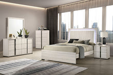 Horten 5 Pc Queen Bedroom Set – White Wash