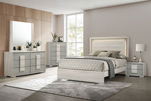 Lincolt 5 Pc Queen Bedroom Set – White Wash/Stone Gray