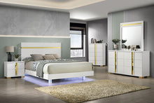 Lillestrom 5 Pc Queen Bedroom Set – Gold/White