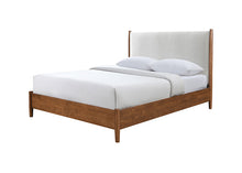 Thusis 5 Pc Queen Bedroom Set – Walnut/Beige