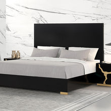 Goldsberg 5 Pc Queen Bedroom Set – Black/Gold