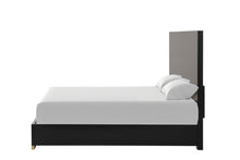 Goldsberg 5 Pc Queen Bedroom Set – Black/Gold