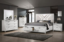 Emmeline 5 Pc Queen Bedroom Set – White