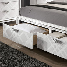 Emmeline 5 Pc Queen Bedroom Set – White