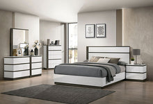 Birsfelden 5 Pc Queen Bedroom Set – White/Metallic Gray