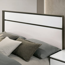 Birsfelden 5 Pc Queen Bedroom Set – White/Metallic Gray