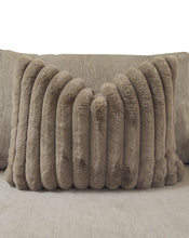 Lymington Sectional [Oversized] – Warm Beige