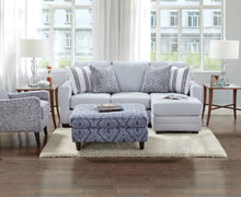 Chiswick Sectional – Light Gray