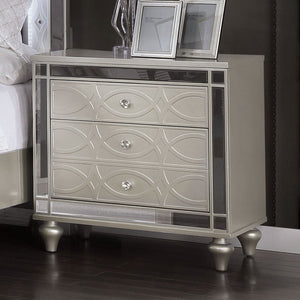 Manar - Nightstand - Silver