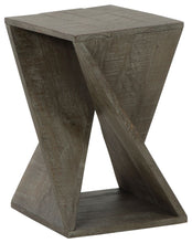 Zalemont - Accent Table