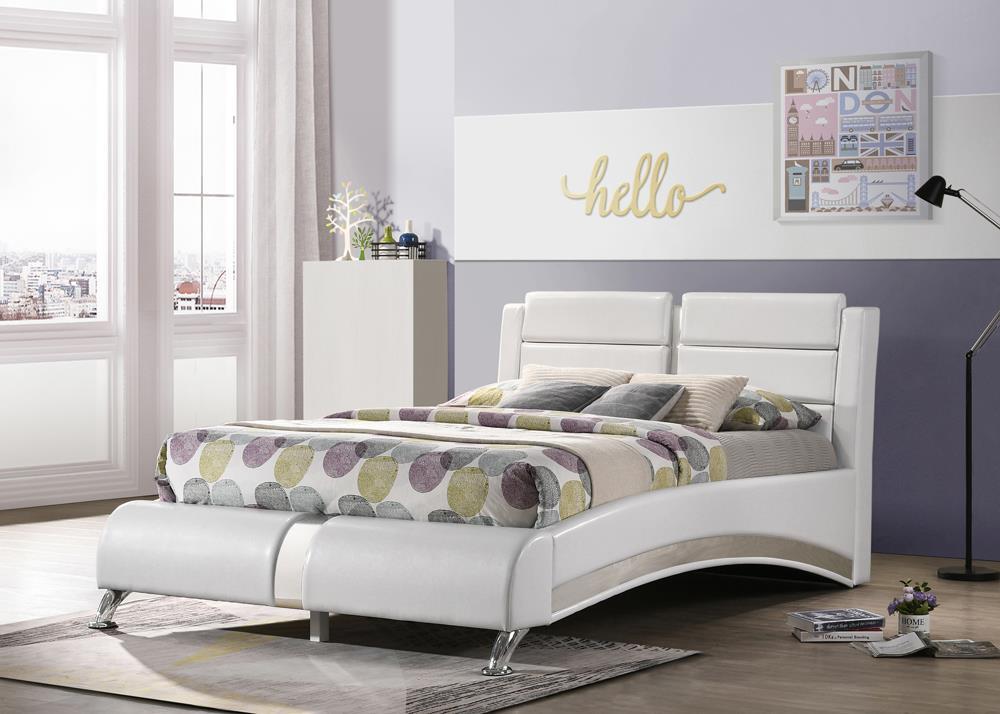 Felicity - Upholstered Platform Bed